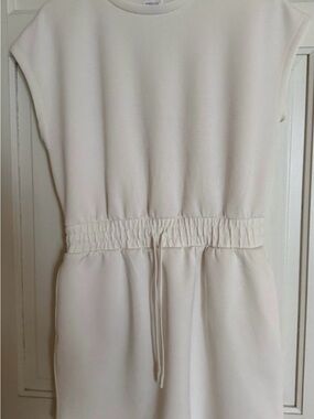 NWT Cream Drawstring Waist Sleeveless Dress